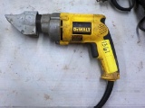 DeWalt D28605G Heavy-duty 1/2 Inch Variable Speed Cement Shear / Nibbler