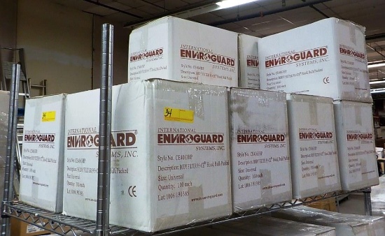10 BOXES OF ENVIROGUARD CE4063 HOODS UNIVERSAL