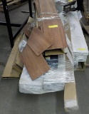 PALLET OF MIXED FLOORING