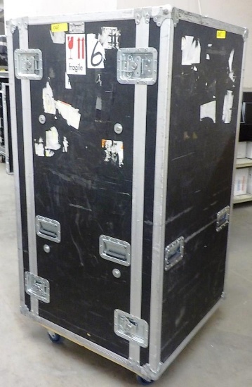 BLACK ROLLING HEAVY DUTY EQUIPMENT CASE