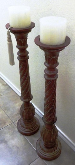 2 TALL RESIN PILLARS WITH NEW 4-WICK CANDLES