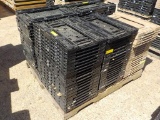 PALLET OF 100 PLASTIC COLLAPSIBLE CRATES - BLACK AND TAN