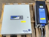 USED JOHNSON CONTROLS WALLMOUNT BOX AND VARIABLE SPEED DRIVE