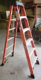 GOOD USED ORANGE WERNER 6FT FIBERGLASS LADDER