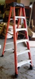 GOOD USED ORANGE WERNER 6FT FIBERGLASS LADDER