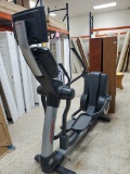 LIFE FITNESS 95X ELLIPTICAL WITH 17
