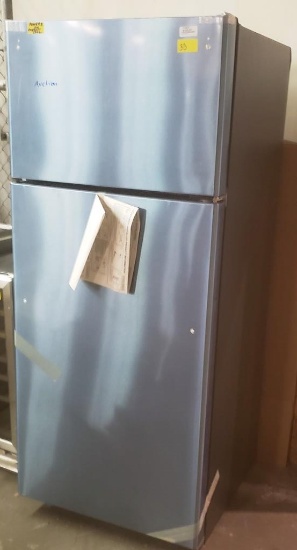 1 NEW STAINLESS STEEL GE REFRIGERATOR/FREEZER, MODEL# GTS18GSNFRSS, DAMAGED IN SHIPPING