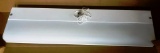 LOT OF 11 NEW UNDER CABINET FLOURESCENT LIGHT FIXTURES