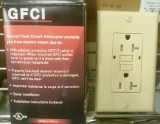 LOT OF 100 NEW GFCI RECEPTACLES IVORY