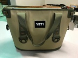 Yeti Hopper 20 Bag Cooler, Like New