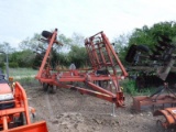 Hesston 2210 Field Cultivator 22'