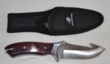 4.5in Blade Knife w/Gut Hook and Sheath