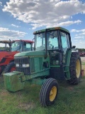 John Deere 6400