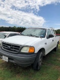 *2004 Ford F150 XL Triton V8 4x4