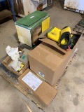 Pallet of John Deere Filters & Parts