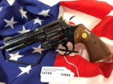 ~Colt Python, 347mag Revolver, T69451