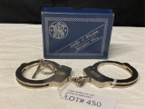 S&W Handcuffs w/2 Keys