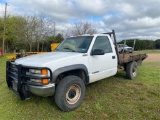 Chevy 2500 Flatbed w/hydraulic hay spike