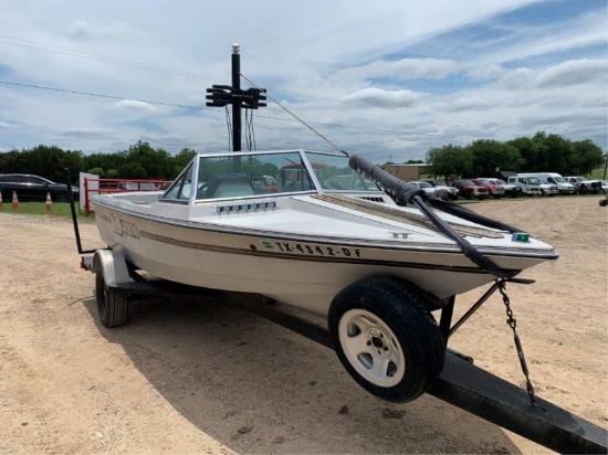 *1984 Ski Supreme Competition Ski Boat