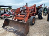 International 785 2wd Tractor w/loader