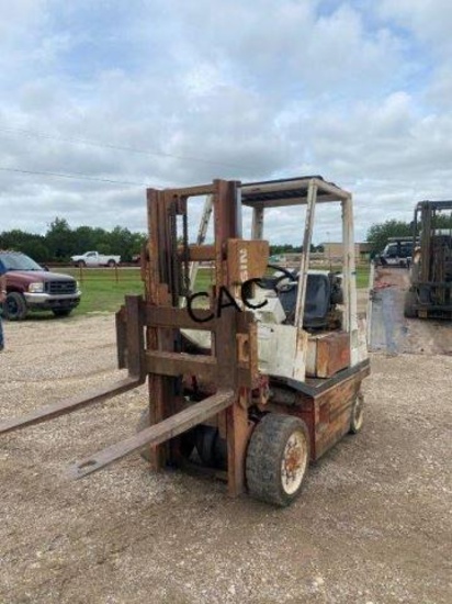 Nissan 40 Forklift