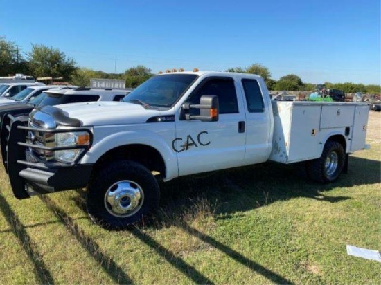 2011 Ford F350 Power Stroke Diesel w/Service Bed