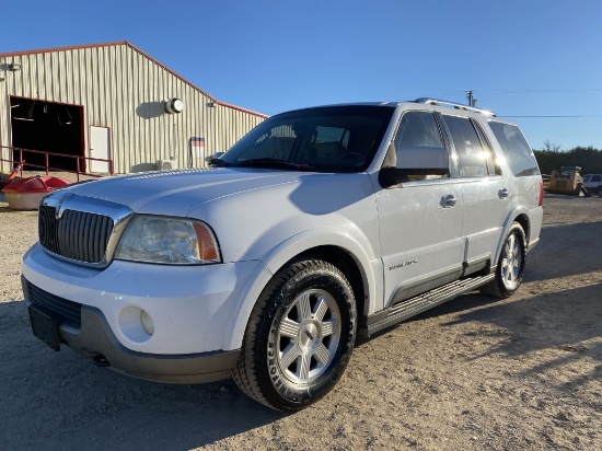 *2004 Lincoln Navigator