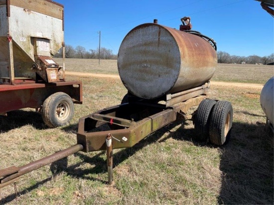 Fuel Tank w/Pump on Trailee