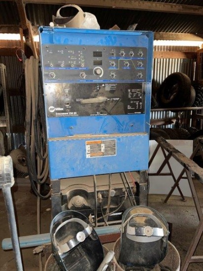 Miller Syncowave 240 DX