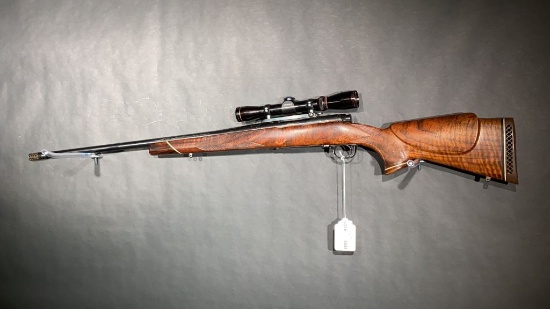 Winchester 70 7mm mag Rifle 893128