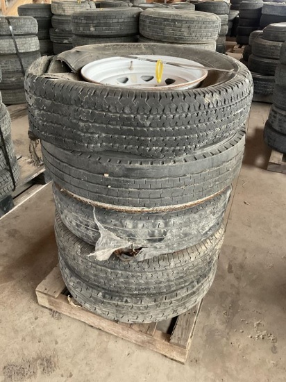 Lot of 5 Assorted Tires