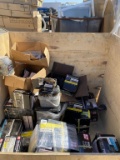Huge amount of Asst Roofing Nails, Duplex nails,