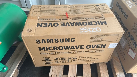 NIB Samsung Over-The-Range Microwave (Black)