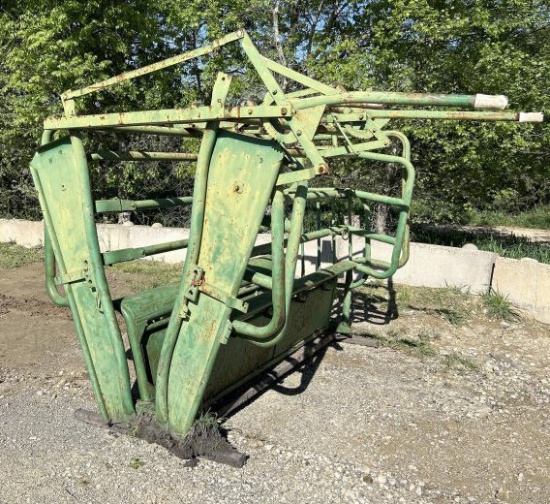 Longhorn Squeeze Chute