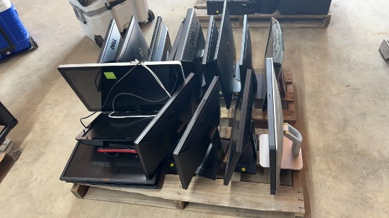 Pallet Lot of 17 Computer Monitors including