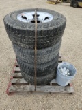 Lot of 4 Sumitomo LT265/70R17 Wheels and Tires