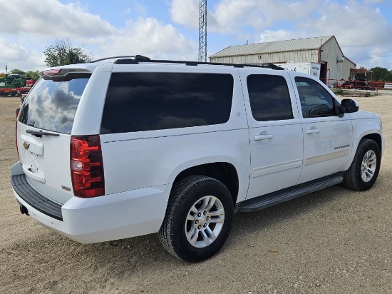 *2010 Chevrolet Suburban LT