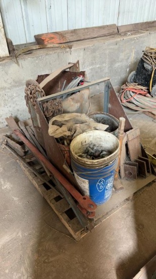 Pallet of Chains, Hooks, etc.