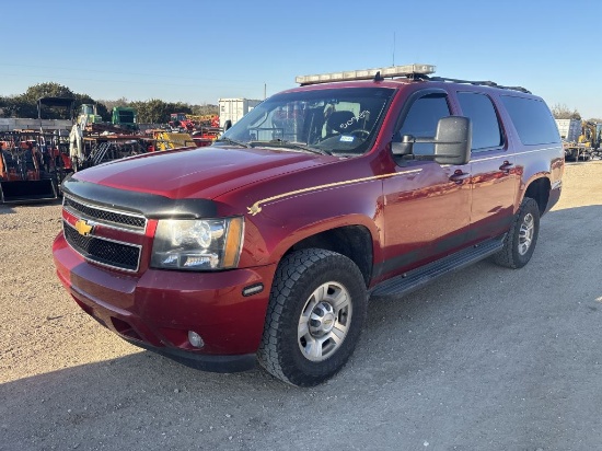 *2013 Chevrolet Suburban 2500 LS 4WD