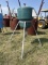 Rubbermaid Deer Feeder