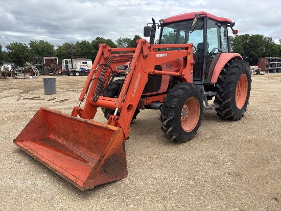 Kubota M105S Cab/Air 4WD w/LA1301S Loader/Bucket
