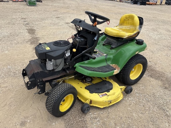 John Deere x320 Riding Mower