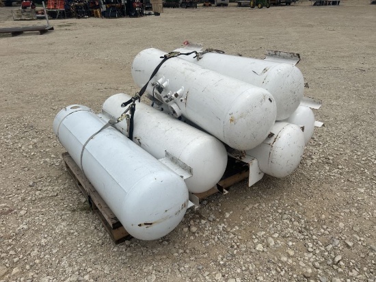 Lot of 6 Propane Tanks