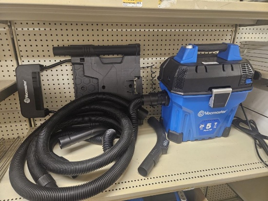 NEW Vacmaster 5 Gallon Wall Mount Wet/Dry Vac