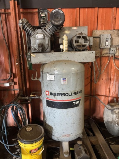 Ingersoll Rand 2420N5 Air Compressor