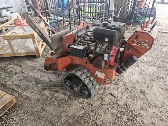Ditch Witch RT12 Trencher