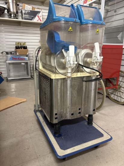 Twin Bowl Frozen Beverage Machine