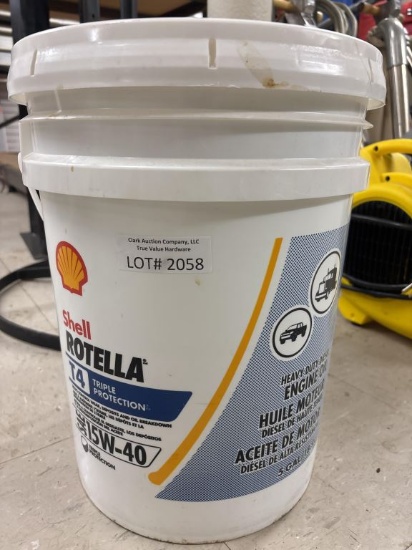 NEW 5 Gallons Shell Rotella T4 SAE 15W-40 Oil