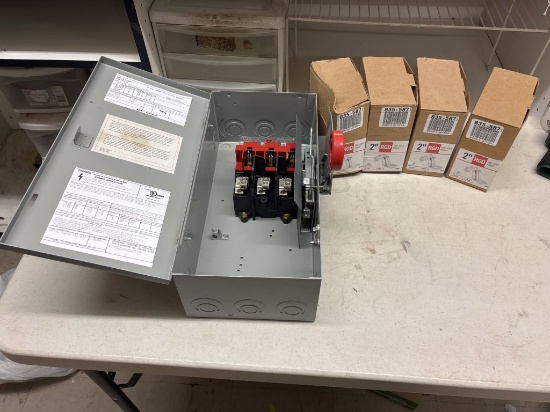 Lot of Assorted Electrical Items