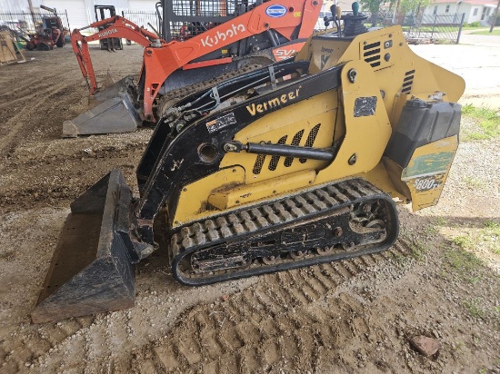 Vermeer CTX800 Mini Tracked Skid Steer